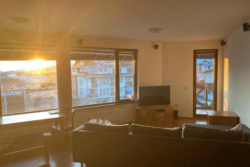 Large Gondola Apartment - Center, Neon Bansko Exterior foto